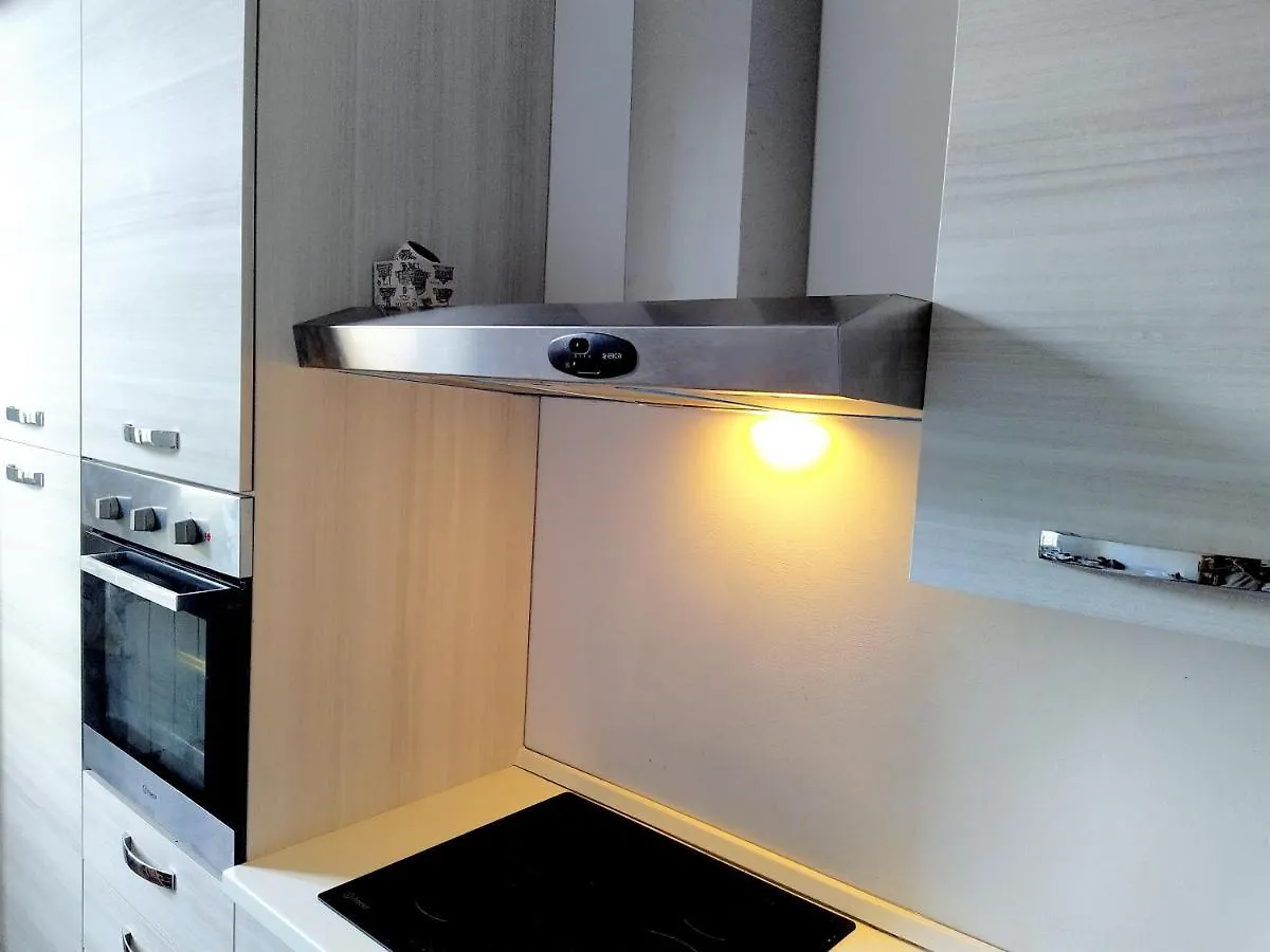 Nik Suite Rome