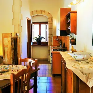 Vinciucci , Ispica Italia